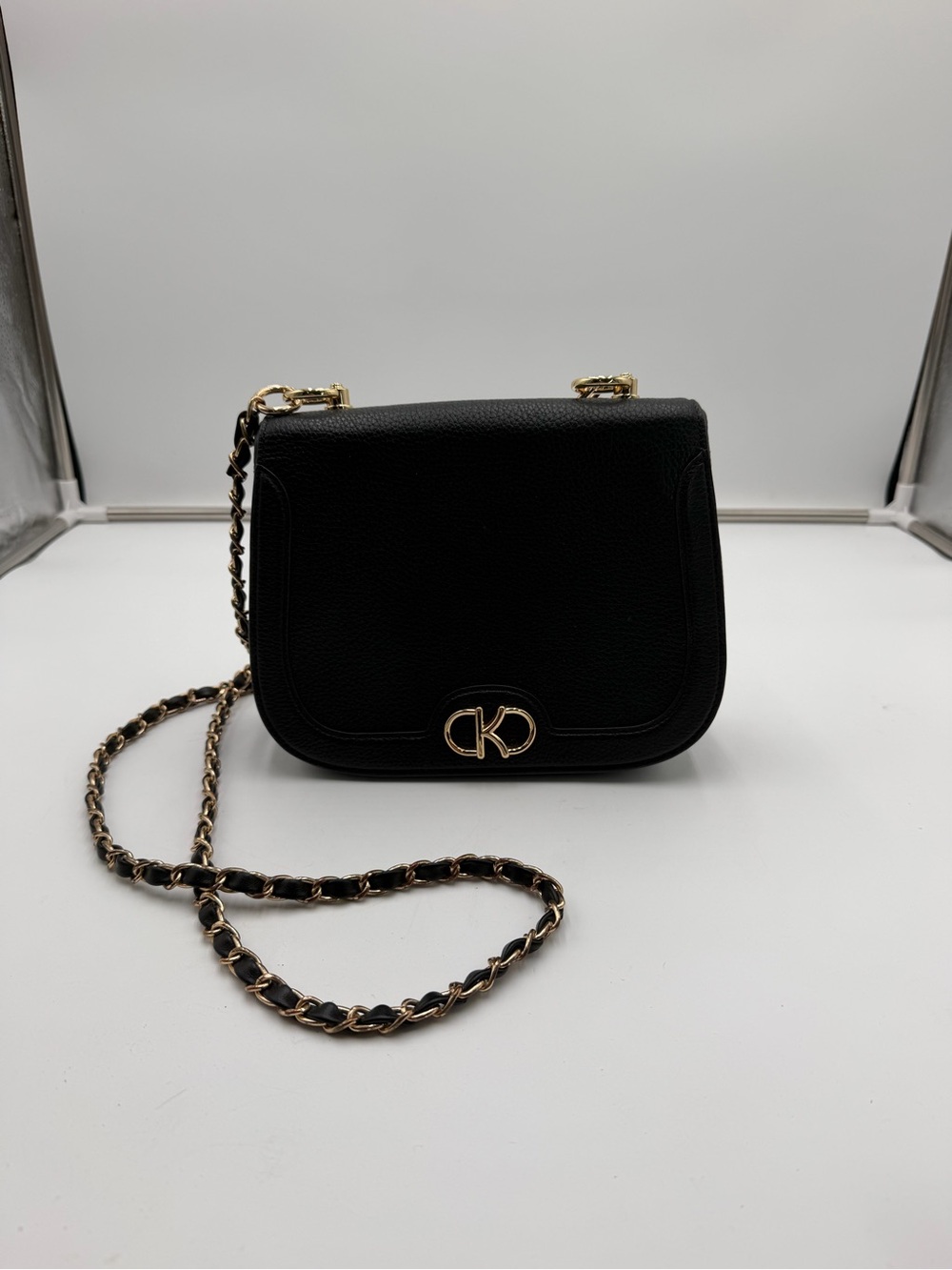 Kate Spade New York Black Pebbled Leather Crossbody Bag Gold Chain Logo